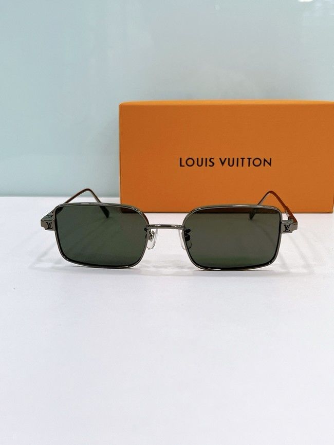 Louis Vuitton Sunglasses LVS000044