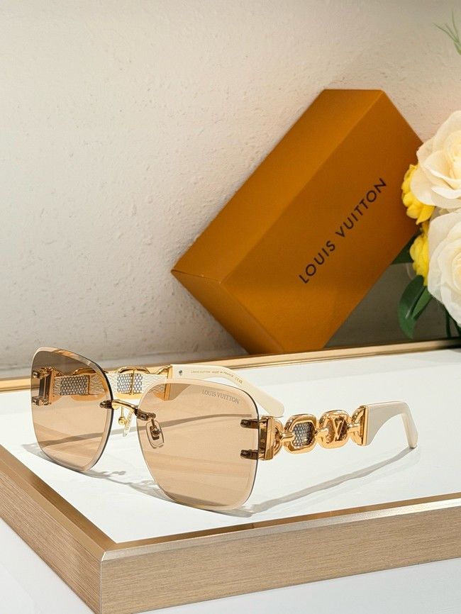 Louis Vuitton Sunglasses LVS000076