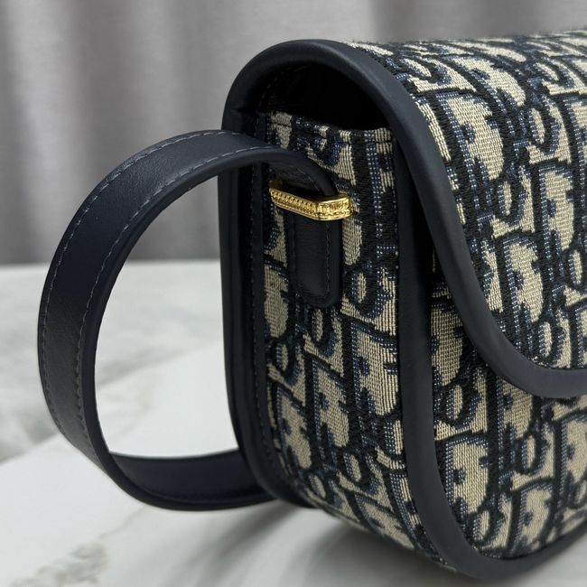 Medium Dior Medaillon Flap Bag Blue Dior Oblique Jacquard M3922Q