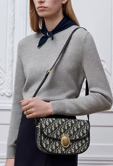 Medium Dior Medaillon Flap Bag Blue Dior Oblique Jacquard M3922Q