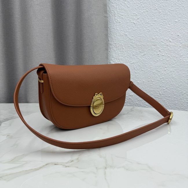 Medium Dior Medaillon Flap Bag Grained Calfskin M3920QD camel Medium Dior Medaillon Flap Bag Grained Calfskin M3920QD camel