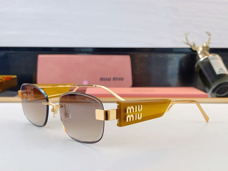 miumiu Sunglasses MMS00005-2