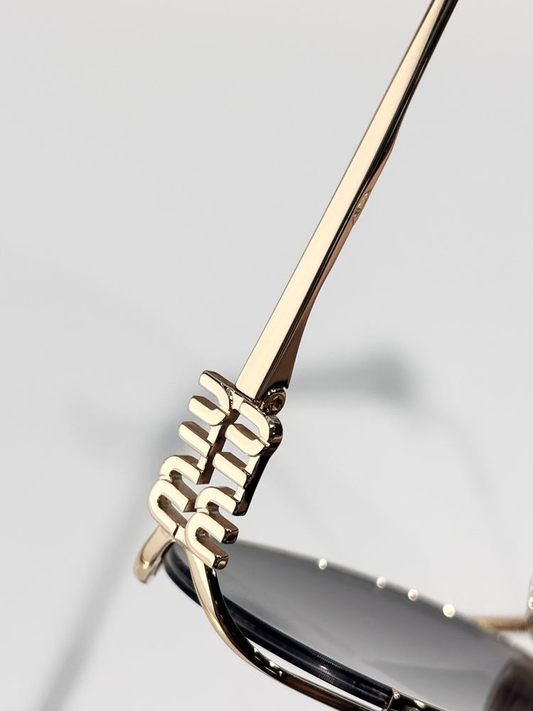 miumiu Sunglasses MMS00036-1