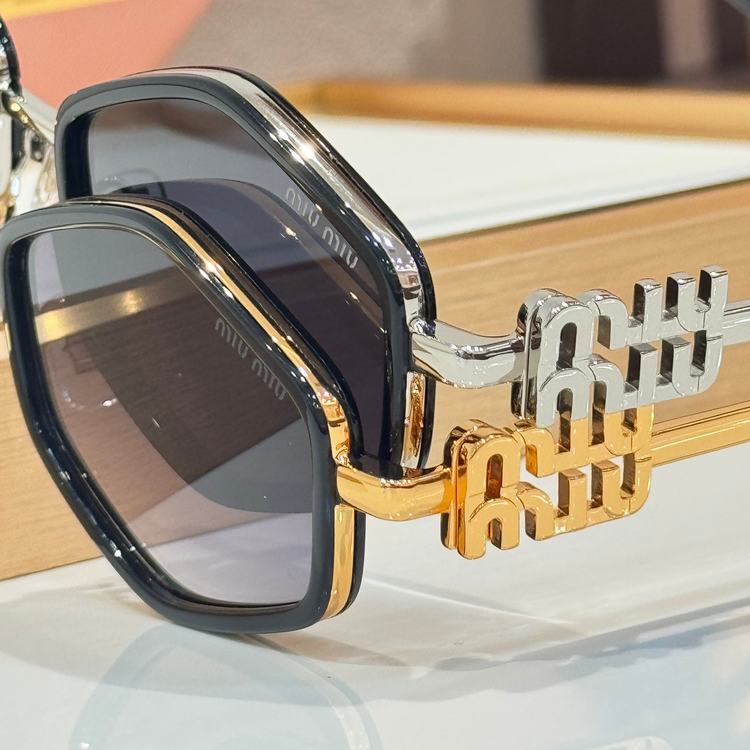 miumiu Sunglasses MMS00047-1 miumiu Sunglasses MMS00047-1