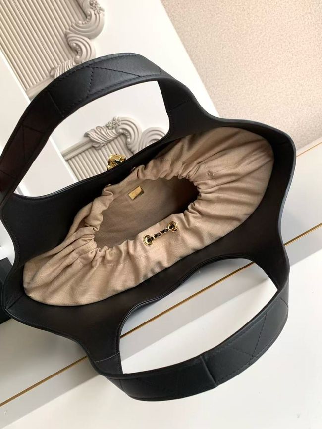 CHANEL large Tote AS6105 black