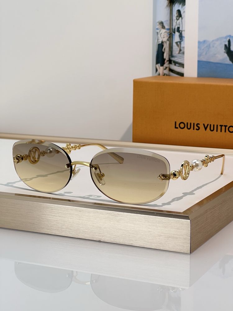 LV Sunglasses LVS00002-5
