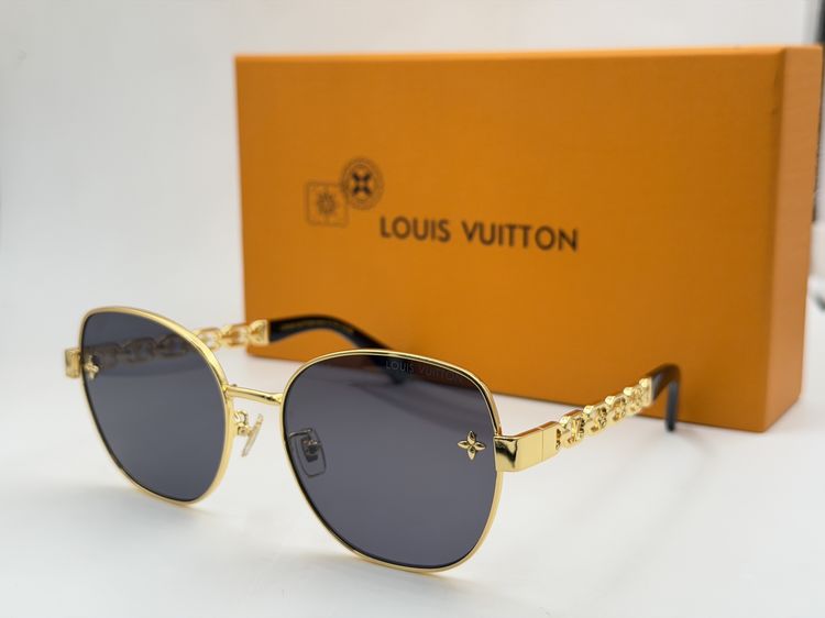 LV Sunglasses LVS00008-3