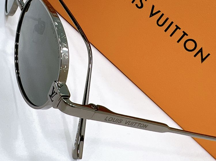 LV Sunglasses LVS00010-1 LV Sunglasses LVS00010-1