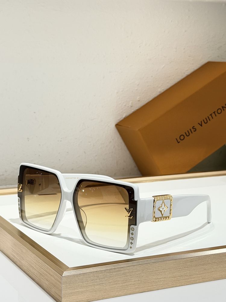LV Sunglasses LVS00014-3
