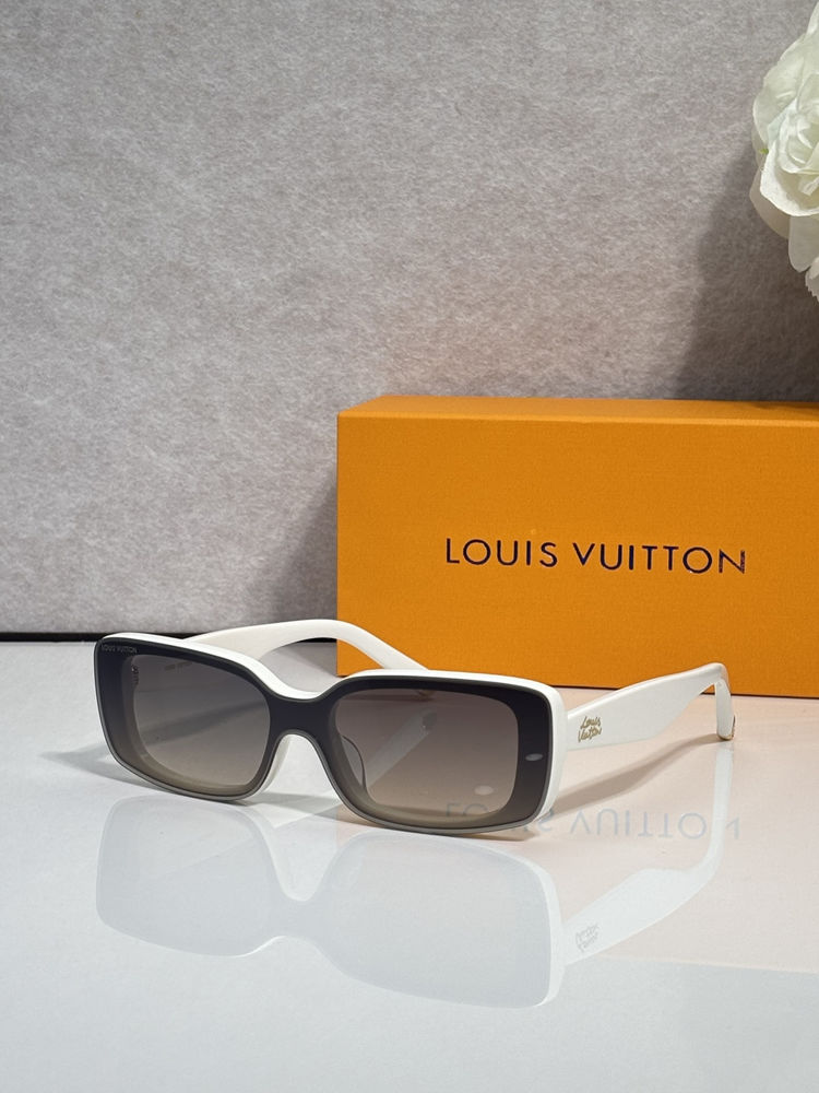 LV Sunglasses LVS00015-6