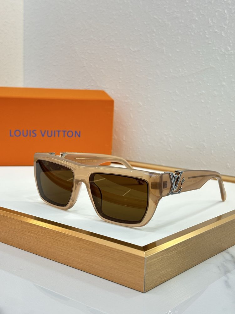LV Sunglasses LVS00019-4