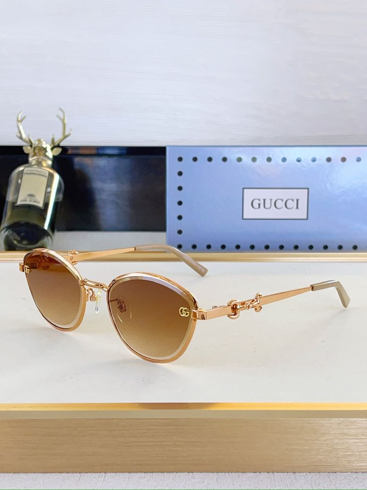 Gucci Sunglasses GUS00002-1
