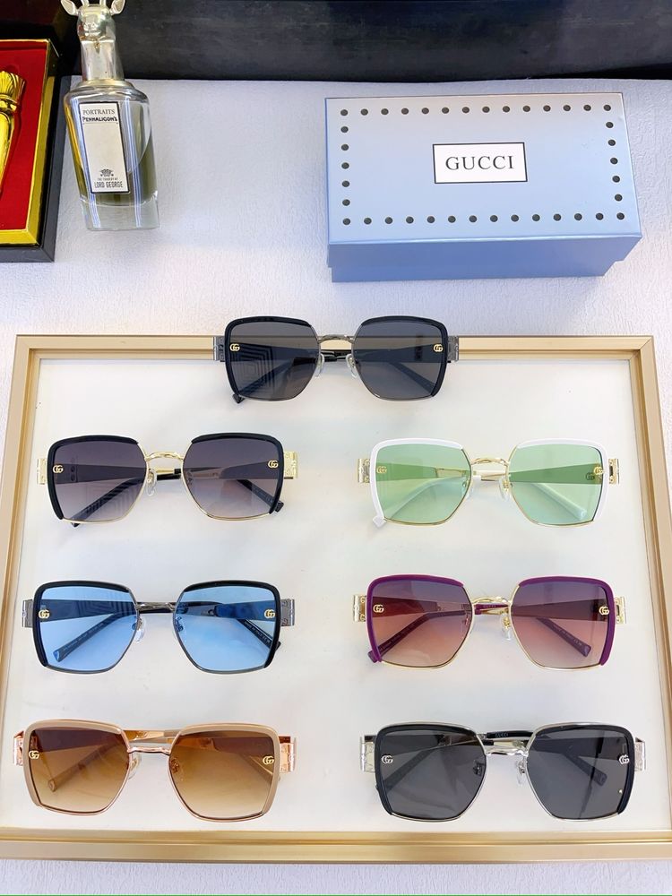 Gucci Sunglasses GUS00018-1