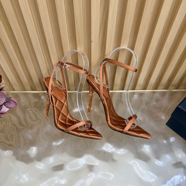 Saint Laurent pumps in satin crepe Heel 10CM 69001-3 Saint Laurent pumps in satin crepe Heel 10CM 69001-3