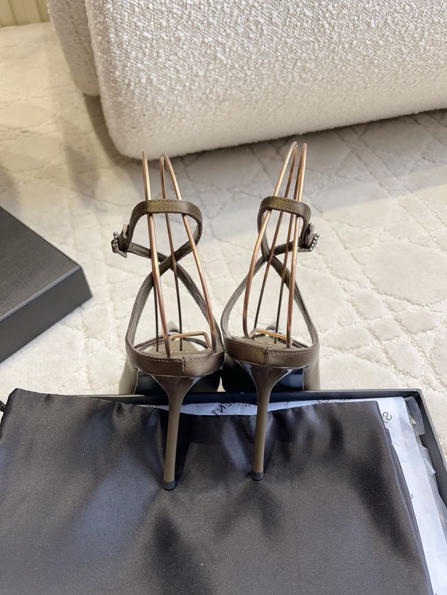 Saint Laurent in satin crepe and rhinestones Heel 10.5CM 69021-5 Saint Laurent in satin crepe and rhinestones Heel 10.5CM 69021-5