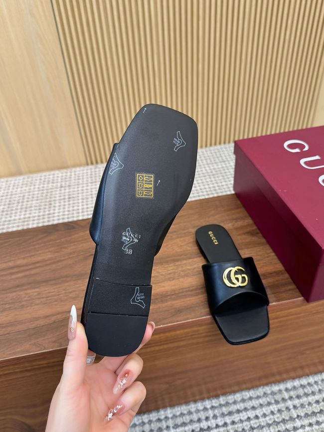 Gucci Womens slide sandal with Double G 69027-11 Gucci Womens slide sandal with Double G 69027-11
