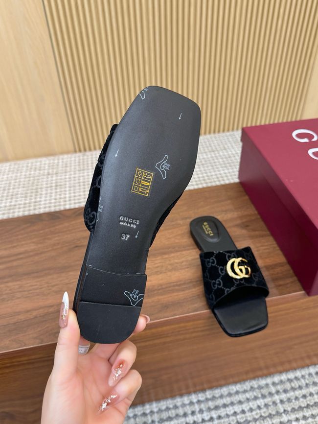 Gucci Womens slide sandal with Double G 69027-8 Gucci Womens slide sandal with Double G 69027-8