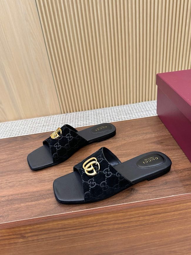 Gucci Womens slide sandal with Double G 69027-8 Gucci Womens slide sandal with Double G 69027-8