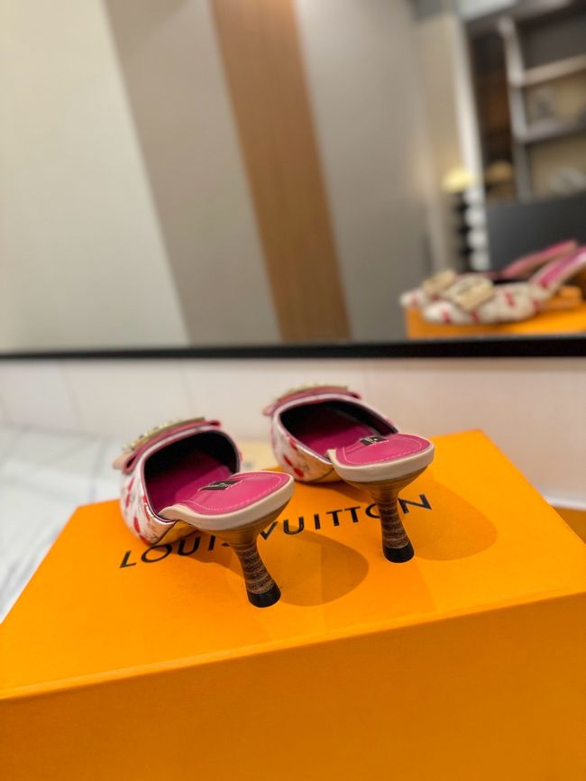 Louis Vuitton Womens slide sandal 69038-5 Louis Vuitton Womens slide sandal 69038-5