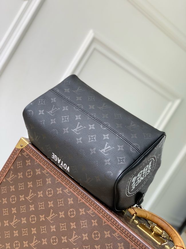 Louis Vuitton RUNWAY Speedy P9 Bandouliere M26180 black