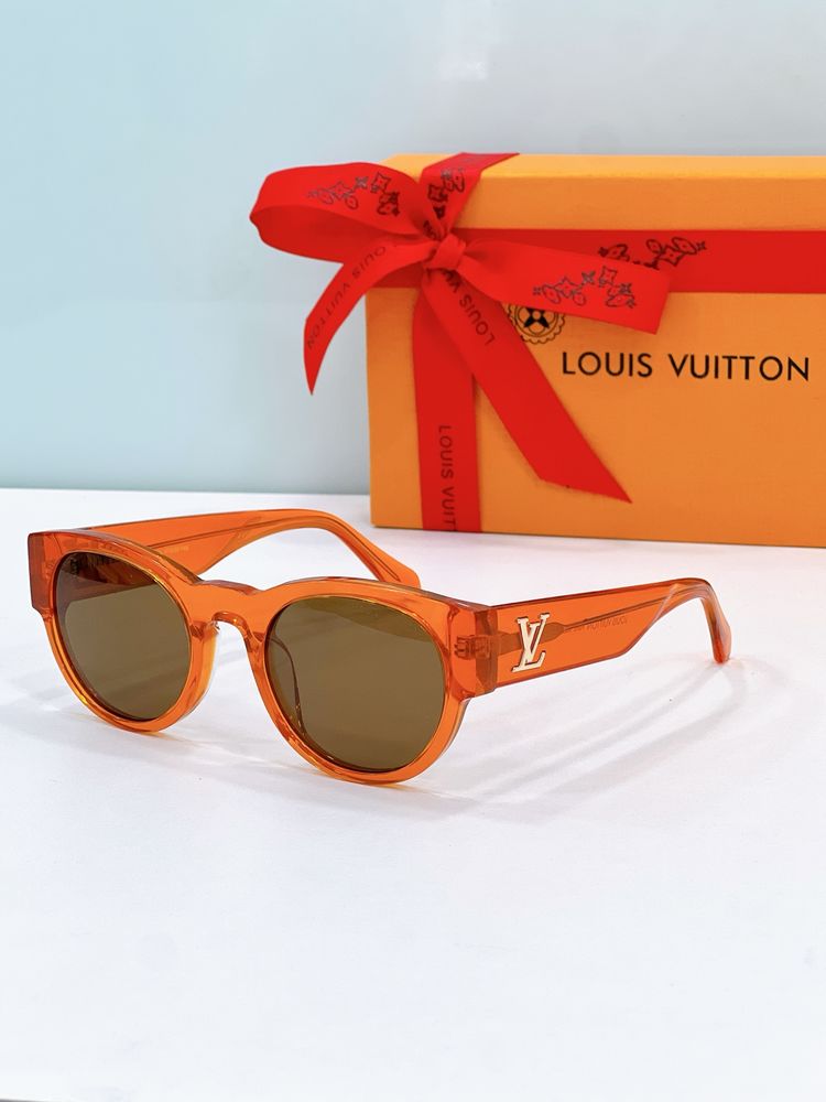 Louis Vuitton Sunglasses LVS00018-1
