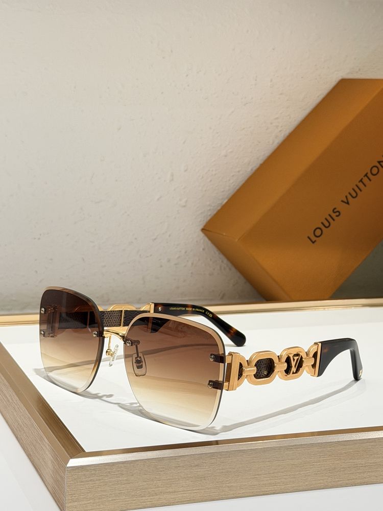 Louis Vuitton Sunglasses LVS00019-7