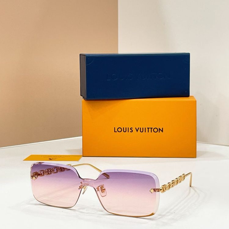 Louis Vuitton Sunglasses LVS00023-3