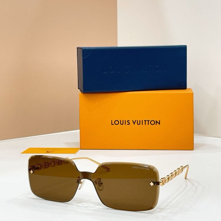 Louis Vuitton Sunglasses LVS00023-5