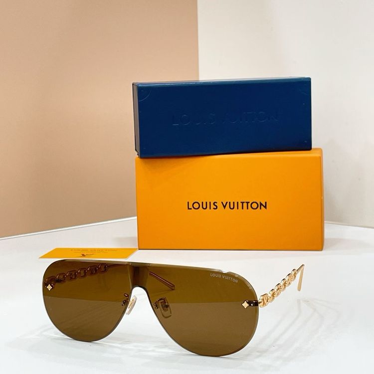 Louis Vuitton Sunglasses LVS00024-6