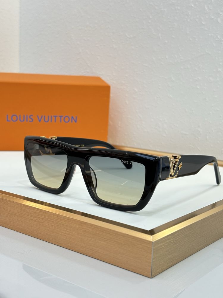 Louis Vuitton Sunglasses LVS00025-5