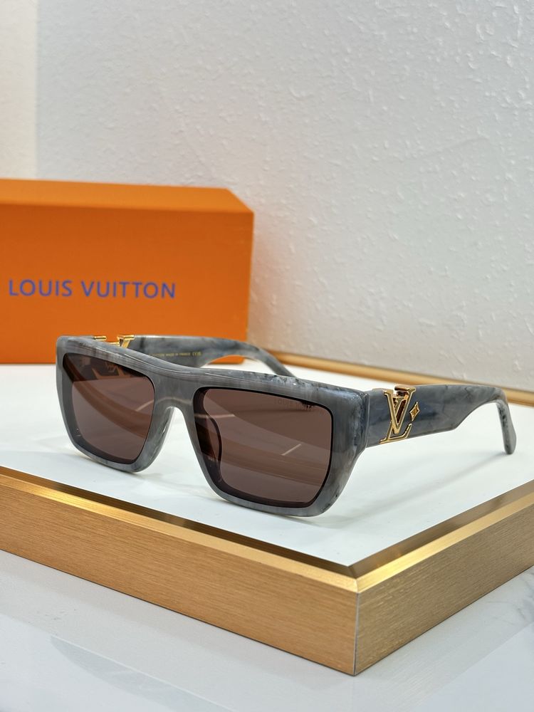 Louis Vuitton Sunglasses LVS00025-6