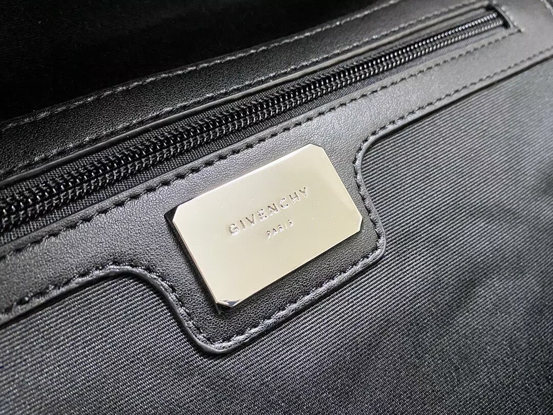 Givenchy Backpack G53012 Black Givenchy Backpack G53012 Black