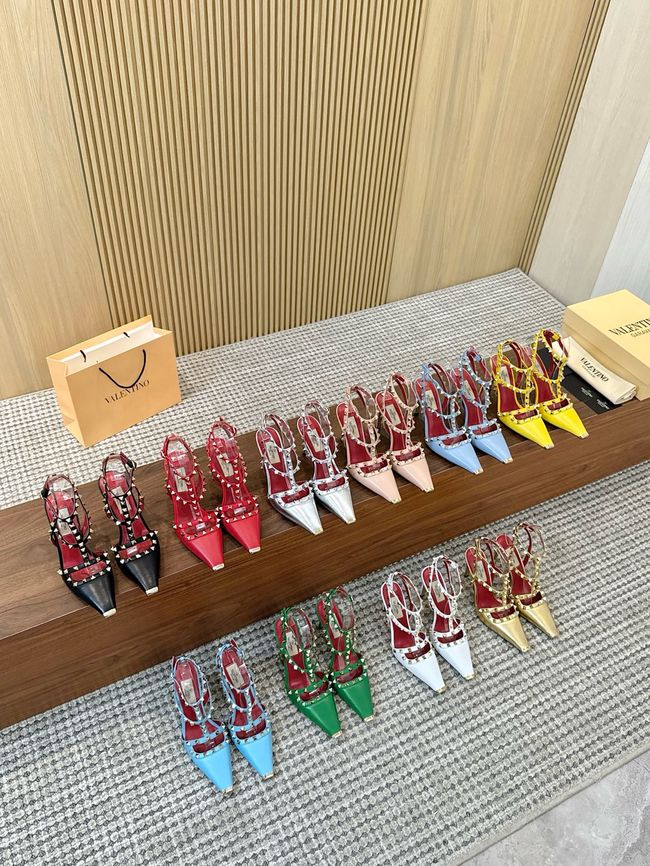 Valentino ROCKSTUD lambskin high heels 10cm 65053-10 Valentino ROCKSTUD lambskin high heels 10cm 65053-10
