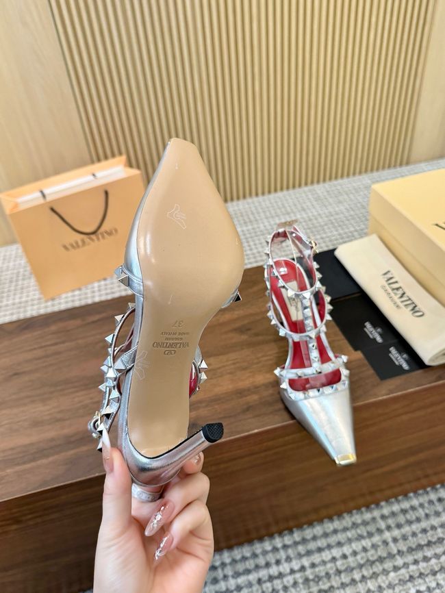 Valentino ROCKSTUD lambskin high heels 10cm 65053-5 Valentino ROCKSTUD lambskin high heels 10cm 65053-5