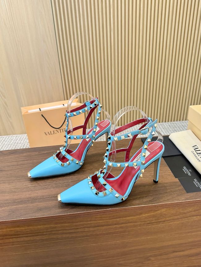 Valentino ROCKSTUD lambskin high heels 10cm 65053-6 Valentino ROCKSTUD lambskin high heels 10cm 65053-6