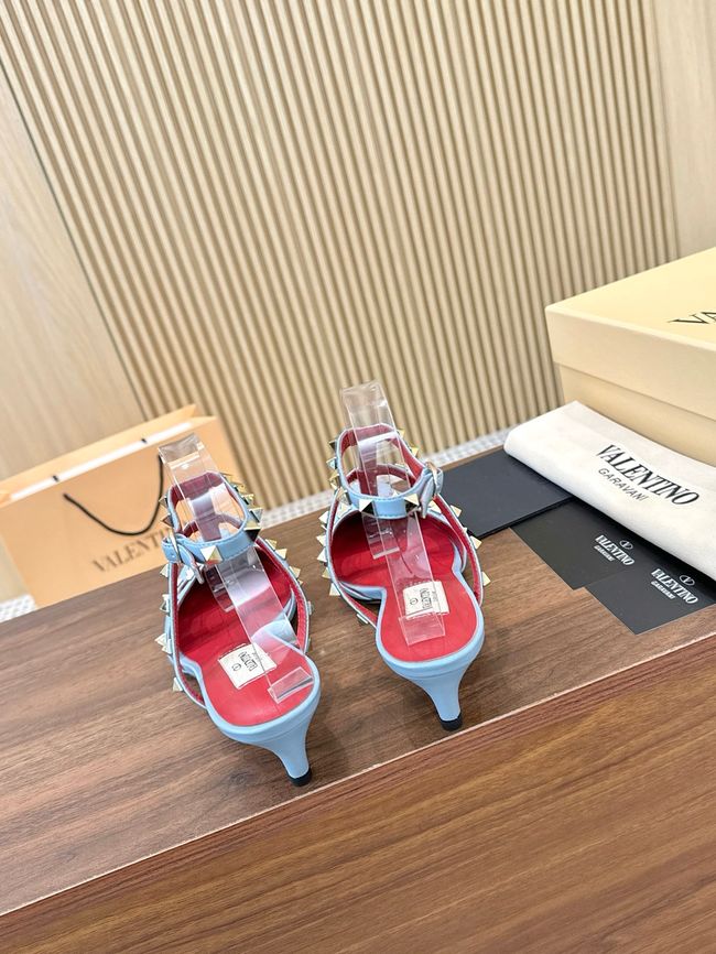 Valentino ROCKSTUD lambskin high heels 4cm 65052-10 Valentino ROCKSTUD lambskin high heels 4cm 65052-10