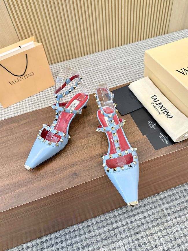 Valentino ROCKSTUD lambskin high heels 4cm 65052-10 Valentino ROCKSTUD lambskin high heels 4cm 65052-10