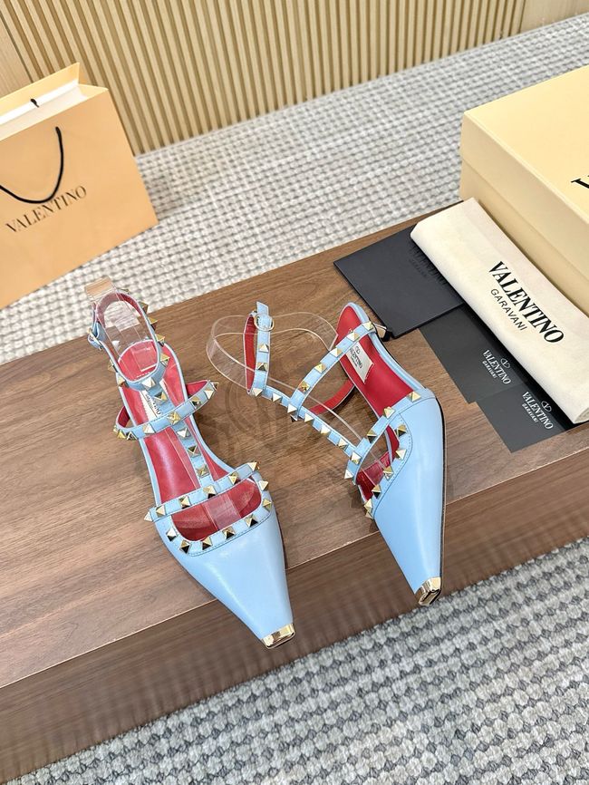 Valentino ROCKSTUD lambskin high heels 4cm 65052-10 Valentino ROCKSTUD lambskin high heels 4cm 65052-10