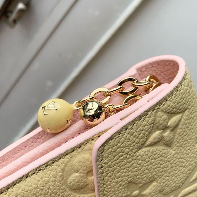 Louis Vuitton Sarah Wallet M29465 Banana