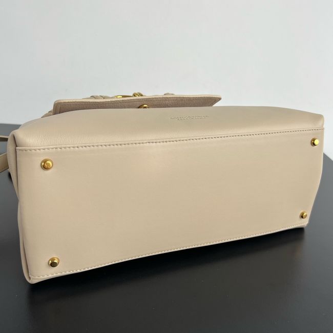 Bottega Veneta Medium Andiamo 09555 Brass finish Bottega Veneta Medium Andiamo 09555 Brass finish