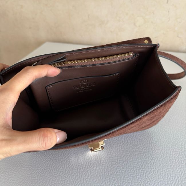 VALENTINO ROCKSTUD Small suede Shoulder Bag B0T76 dark brown