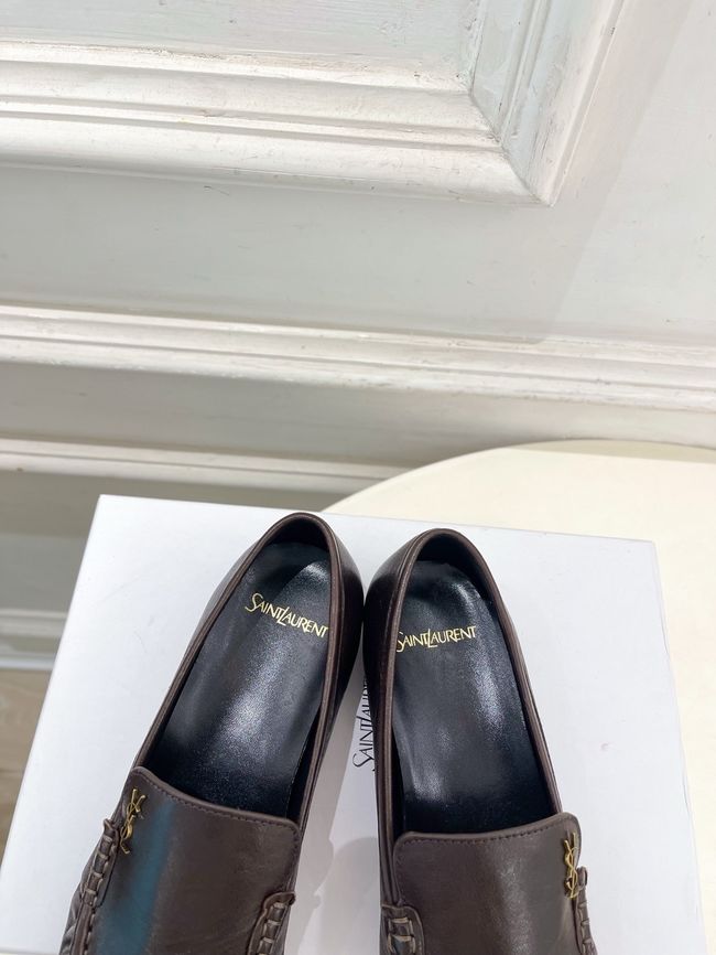 Yves saint Laurent LE LOAFER supple in shiny leather 818908-2 Yves saint Laurent LE LOAFER supple in shiny leather 818908-2