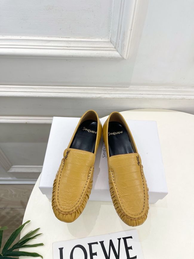 Yves saint Laurent LE LOAFER supple in shiny leather 818908-4 Yves saint Laurent LE LOAFER supple in shiny leather 818908-4