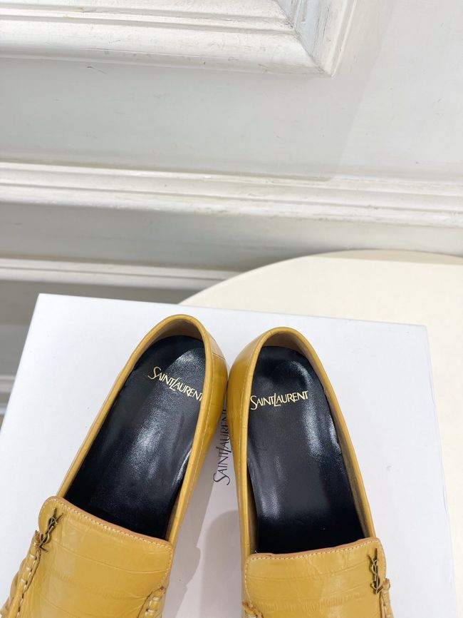 Yves saint Laurent LE LOAFER supple in shiny leather 818908-4 Yves saint Laurent LE LOAFER supple in shiny leather 818908-4