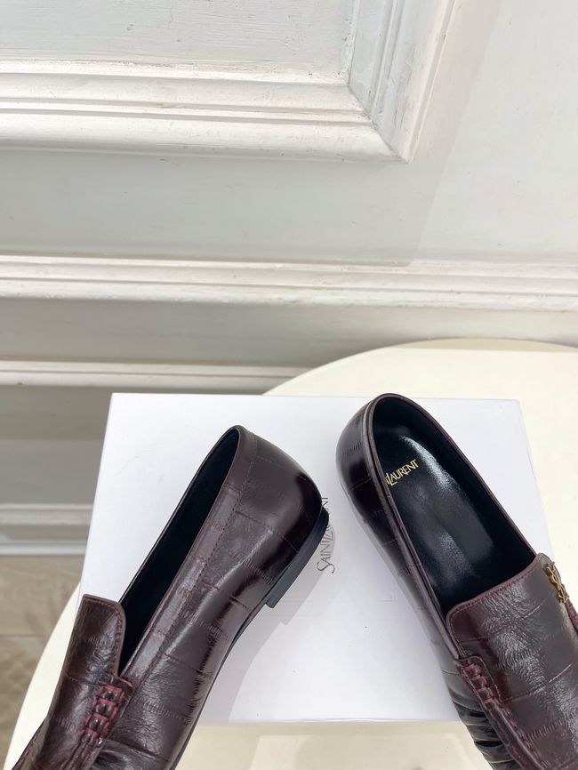 Yves saint Laurent LE LOAFER supple in shiny leather 818908-7 Yves saint Laurent LE LOAFER supple in shiny leather 818908-7