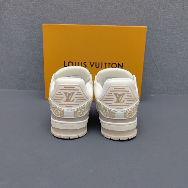 Louis Vuitton Trainer Sneaker 1AHWRJ-2 Louis Vuitton Trainer Sneaker 1AHWRJ-2