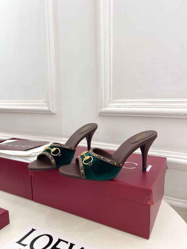 Gucci Womens slide sandal with Horsebit 853671-5 Gucci Womens slide sandal with Horsebit 853671-5