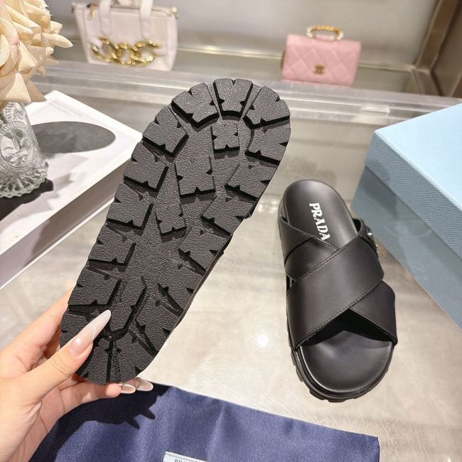 Prada Matelasse nappa leather flatform slides 64113-3 Prada Matelasse nappa leather flatform slides 64113-3