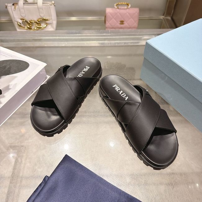 Prada Matelasse nappa leather flatform slides 64113-3 Prada Matelasse nappa leather flatform slides 64113-3