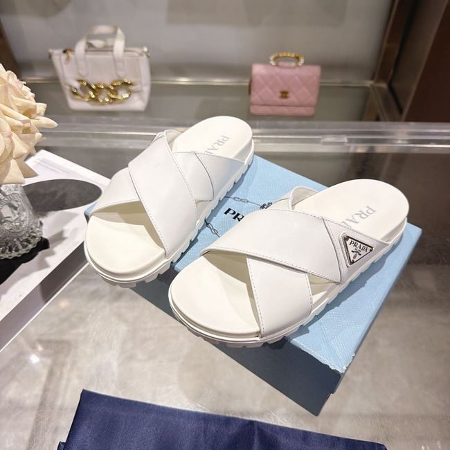 Prada Matelasse nappa leather flatform slides 64113-4 Prada Matelasse nappa leather flatform slides 64113-4